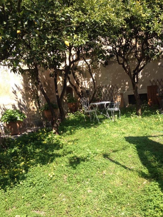Il Giardino Bed & Breakfast Гроталие Екстериор снимка
